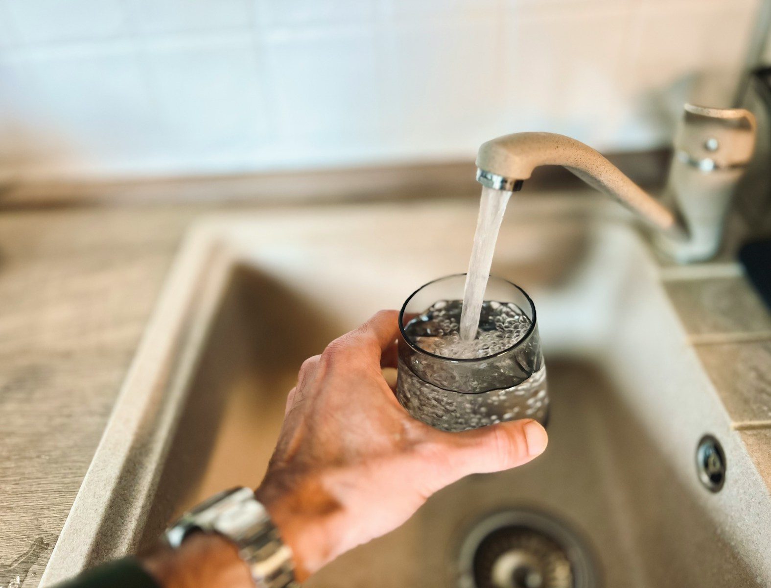 How Much Emergency Water Should You Store?