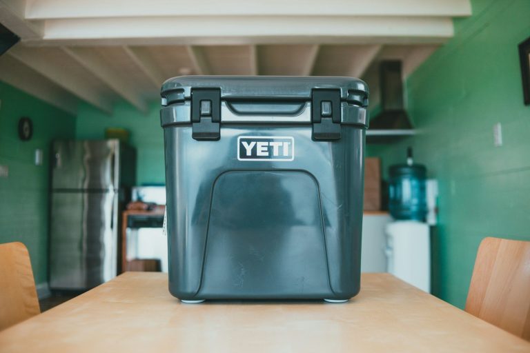 Best Insulated Cool Boxes for Power Cuts